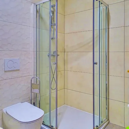 Casa Valovine- Beach Apartment Pula *